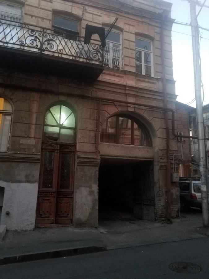 12 Maksim Gorki Street Tbilisi Exterior photo